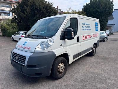 Gebraucht Fiat Ducato 115 PS (84 kW) 2014 Weiß Van