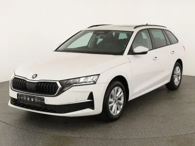 Neu Skoda Octavia Selection 150 PS (110 kW) 2026 Moon white perleffekt Kombi