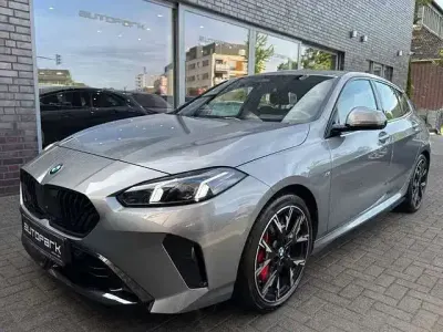 Gebraucht BMW 120 M Sport 170 PS (125 kW) 2025 Skyscraper grau Kleinwagen