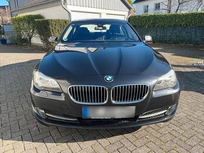 Second-hand BMW 530 Sport Line 258 CP (189 kW) 2013 Gri Berlinǎ
