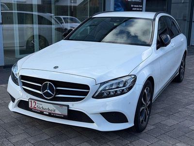 Gebraucht Mercedes C220 Night 194 PS (142 kW) 2019 Polarweiss Kombi
