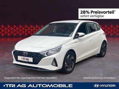 Polar white / sol Gebraucht 2022 Hyundai i20 Trend Limousine | 15.550 € (Fairer Preis)