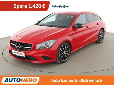 Gebraucht Mercedes CLA180 Shooting Brake Urban 122 PS (89 kW) 2016 Rot Kombi