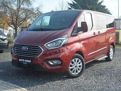 Gebraucht Ford Tourneo Titanium 131 PS (96 kW) 2020 Rot Van / Kleinbus