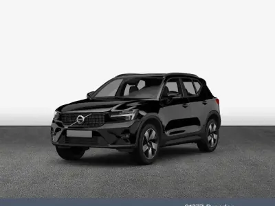Gebraucht Volvo XC40 Plus 163 PS (119 kW) 2025 Onyx schwarzmetallic SUV