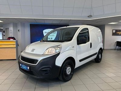 Gebraucht Fiat Fiorino 80 PS (58 kW) 2022 Weiß Van / Kleinbus