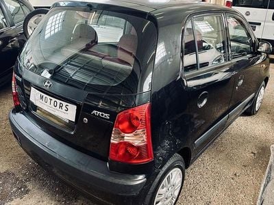 Gebraucht Hyundai Atos 63 PS (46 kW) 2008 Schwarz Kleinwagen