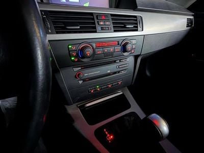 Usata BMW 330 231 CV (169 kW) 2006 Station wagon