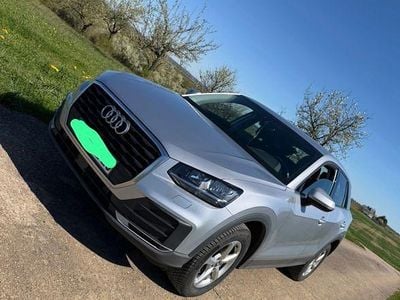 Gebraucht Audi Q2 Ambiente 116 PS (85 kW) 2018 Silber SUV