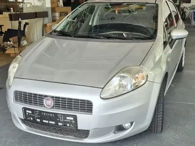 Brugt Fiat Grande Punto 65 HK (47 kW) 2010 Sølv Hatchback