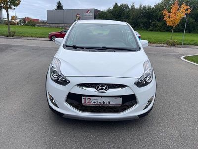 Weiß Gebraucht 2015 Hyundai ix20 Kleinwagen | 9.999 € (Etwas zu teuer)