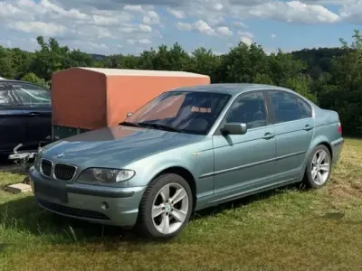 Gebraucht BMW 320 170 PS (125 kW) 2002 Grün Limousine