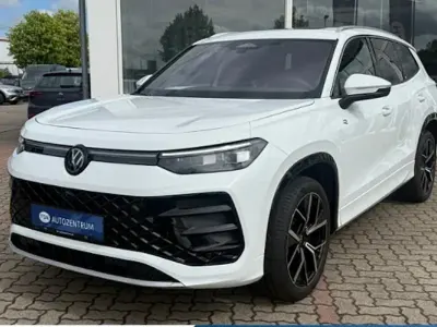 Gebraucht VW Tayron R-line 193 PS (141 kW) 2025 Weiß SUV