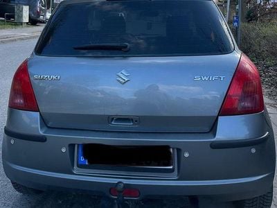Usata Suzuki Swift Comfort+ 102 CV (75 kW) 2005 Grigio Utilitaria