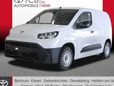 Neu Toyota Urban Cruiser 127 kW (174 PS) 2026 Grün SUV