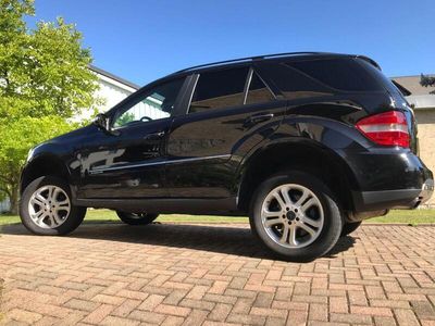 Mercedes ML320