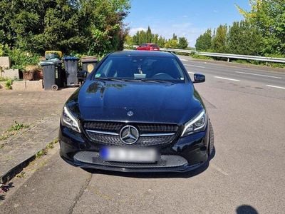 Mercedes CLA200