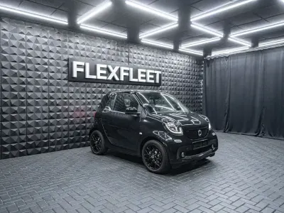 Gebraucht Smart ForTwo Coupé 90 PS (66 kW) 2019 Schwarz Coupé