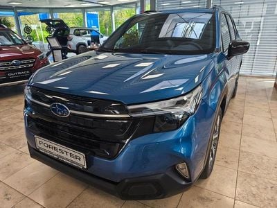 Neu Subaru Forester Platinum 136 PS (100 kW) 2026 Blau SUV