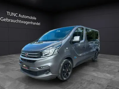 Gebraucht Fiat Talento Family 145 PS (106 kW) 2020 Grau Van / Kleinbus