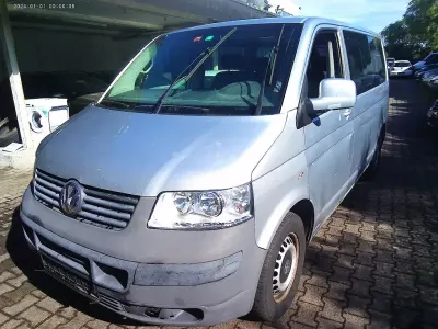 Gebraucht VW Caravelle 131 PS (96 kW) 2005 Silber Van