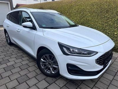 Gebraucht Ford Focus Titanium X 116 PS (85 kW) 2023 Weiß Limousine
