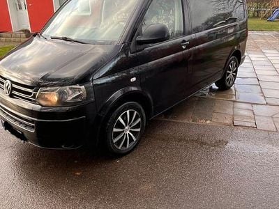 Schwarz Gebraucht 2012 VW T5 Van | 18.000 €
