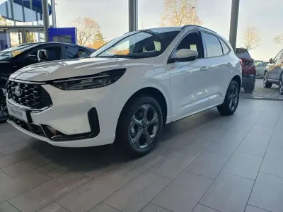 Gebraucht Ford Kuga ST-Line 242 PS (177 kW) 2025 Frozen white SUV