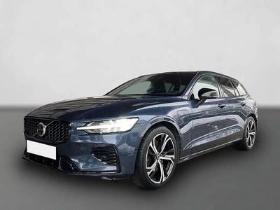 Gebraucht Volvo V60 Plus 455 PS (334 kW) 2022 Blau Kombi