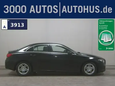 Gebraucht Mercedes A200 Progressive 150 PS (110 kW) 2021 Schwarz Limousine