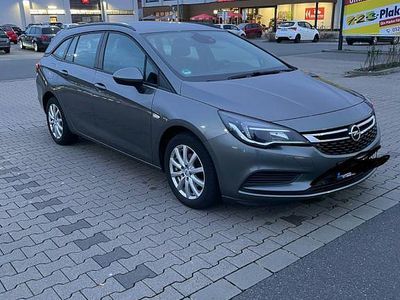 Gebraucht Opel Astra Business 110 PS (80 kW) 2018 Grau Kombi