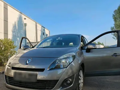 Gebraucht Renault Grand Scénic III 130 PS (95 kW) 2010 Grau Van / Kleinbus