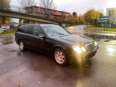 Mercedes E220