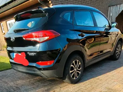Gebraucht Hyundai Tucson 132 PS (97 kW) 2017 Schwarz SUV