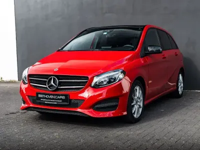 Gebraucht Mercedes B220 184 PS (135 kW) 2017 Rot Kleinwagen