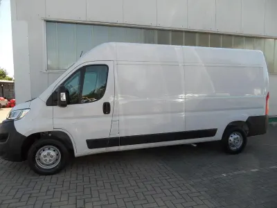 Gebraucht Opel Movano Edition 140 PS (102 kW) 2024 Weiß Van