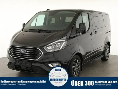 Gebraucht Ford Tourneo Titanium X 185 PS (136 kW) 2021 Schwarz Van / Kleinbus