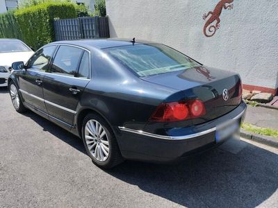 VW Phaeton