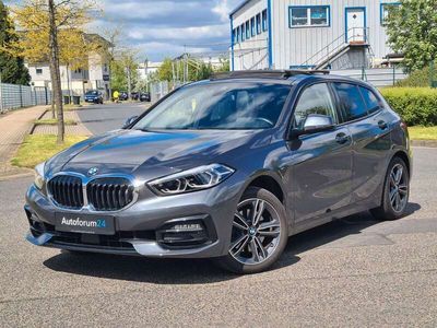 gebraucht BMW 118 d Sport Line*Autom.*Navi*1.Hand*Panorama*