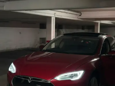 Gebraucht Tesla Model S 310 kW (422 PS) 2013 Rot Kleinwagen