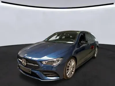 Gebraucht Mercedes CLA200 Shooting Brake AMG line 150 PS (110 kW) 2023 Denimblau (metallic) Kombi
