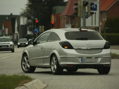 Gebraucht Opel Astra GTC 140 PS (102 kW) 2007 Silber Coupé