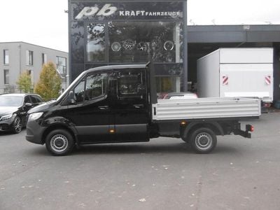 Schwarz Gebraucht 2024 Mercedes Sprinter Van | 40.450 € (Guter Preis)