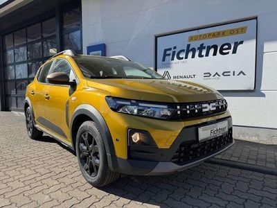Neu Dacia Sandero Stepway 67 PS (49 kW) 2026 Amber yellow Kleinwagen