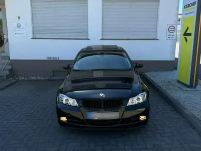 Gebraucht BMW 320 150 PS (110 kW) 2006 Schwarz Limousine