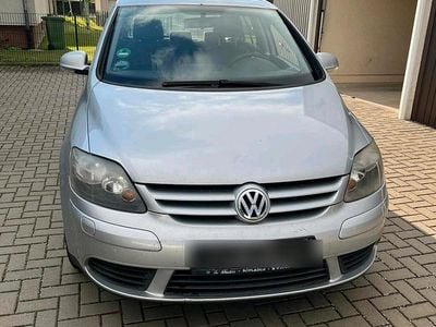 VW Golf V