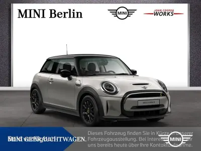 Gebraucht Mini Cooper SE 135 kW (184 PS) 2023 Grau Kleinwagen