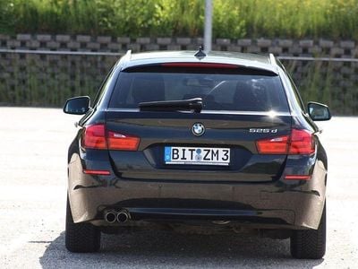 BMW 525