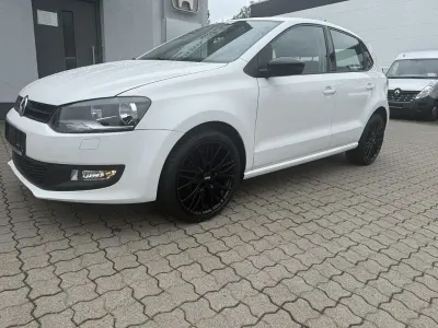 Gebraucht VW Polo Trendline 75 PS (55 kW) 2013 Weiß Kleinwagen