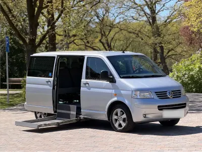 Usata VW Caravelle S 174 CV (127 kW) 2007 Argento Furgone
